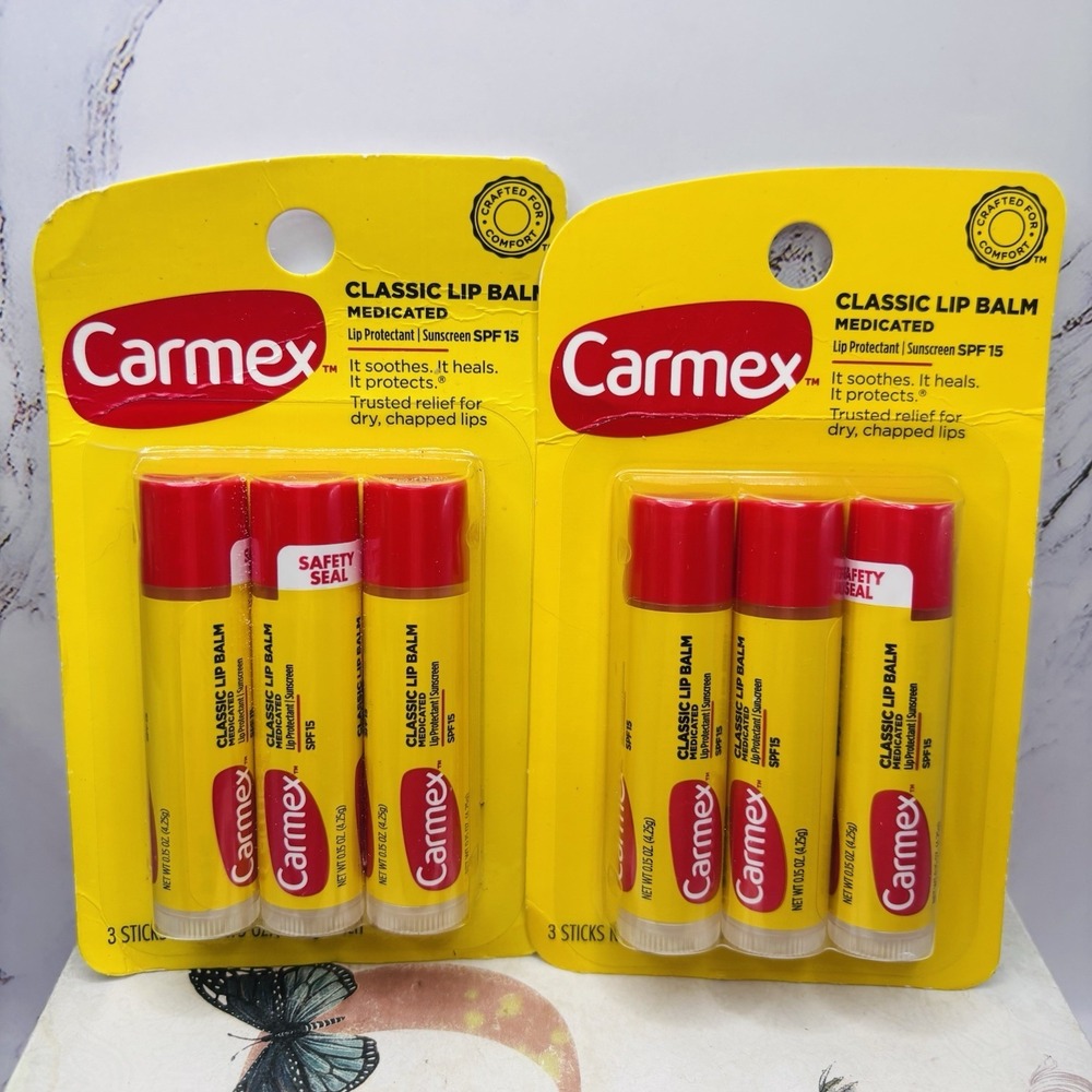 2 Carmex 3 Pack Classic Lip Balm Medicated Lip Protectant 3 Tube Stick SPF 15